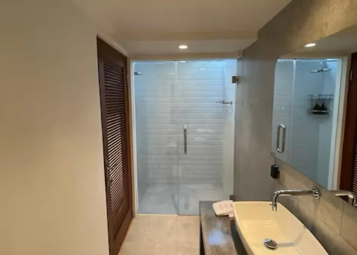 Three Bedrooms Elegant The White Door Villa Sanur (Bali)